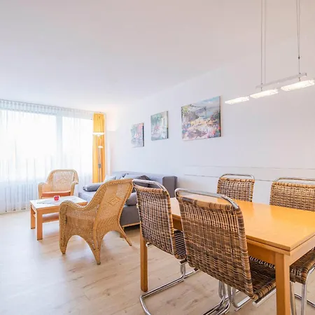 Apartment Ferienwohnpark Zwei-zimmer-apartment 49 34 Immenstaad am Bodensee